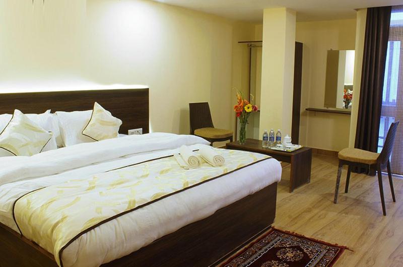 Chas Narayani Continental Hotel Gangtok Exterior photo